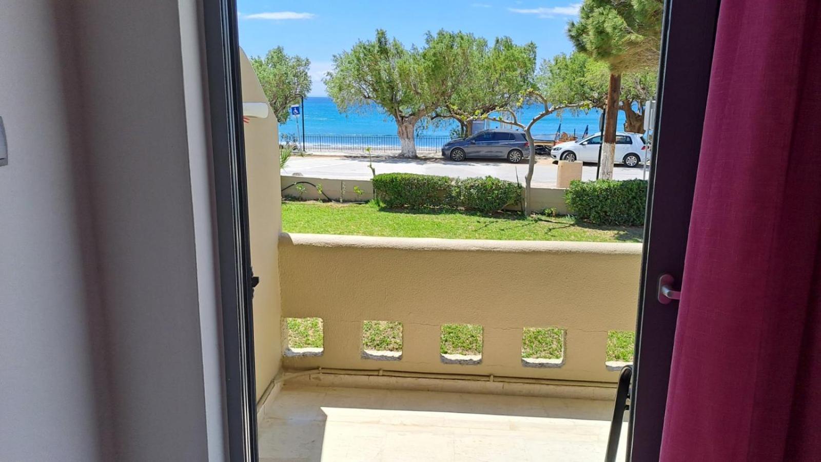 Galini Beach Плакиас Экстерьер фото